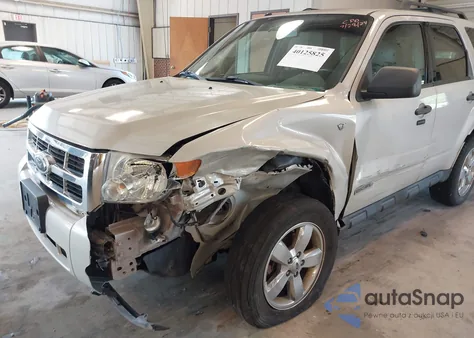 2008 Ford Escape Xlt z USA, uszkodzony, nr VIN 1FMCU93198KE17879